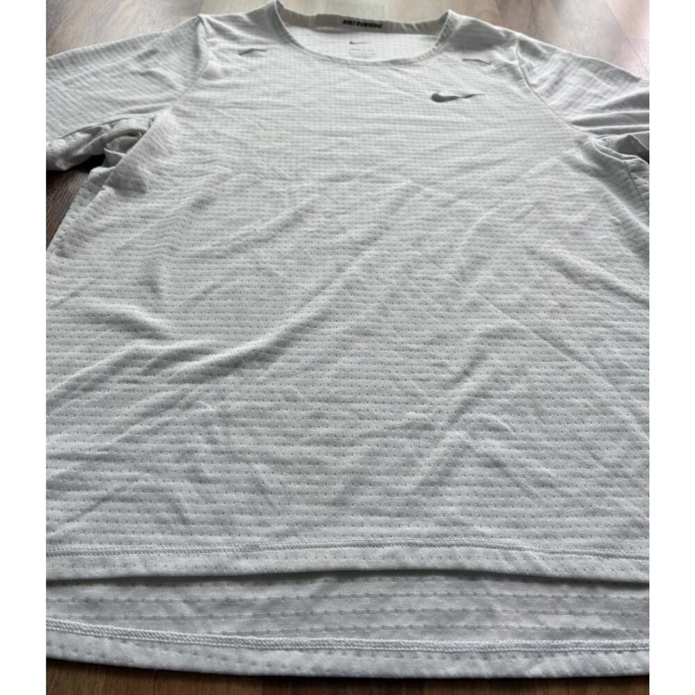 Nike Men’s Size S White Short Sleeve Dri-FIT Crew Tee Shirt - Picture 4 of 10